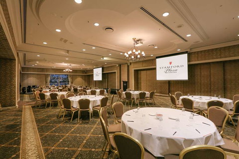 The Stamford Plaza Brisbane - E Caravan Parks 6