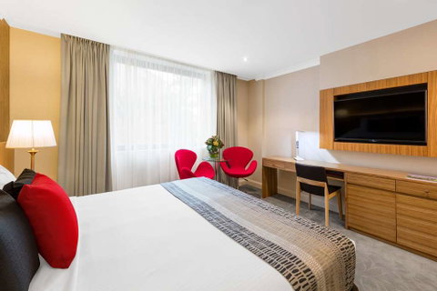Best Western Plus Hotel Diana - E Caravan Parks 7