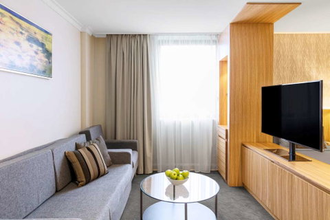 Best Western Plus Hotel Diana - E Caravan Parks 16