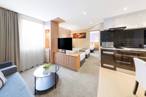Best Western Plus Hotel Diana - E Caravan Parks 17