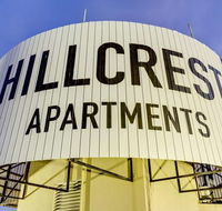 Hillcrest Central Apartment Hotel - E Caravan Parks