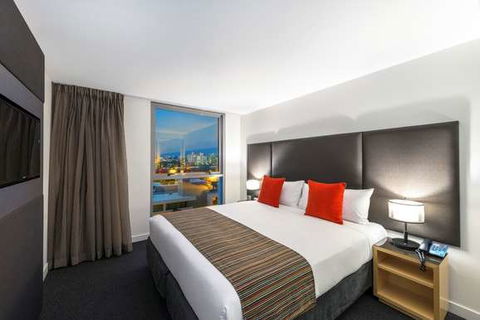 Mantra South Bank - E Caravan Parks 2