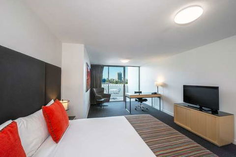 Mantra South Bank - E Caravan Parks 11