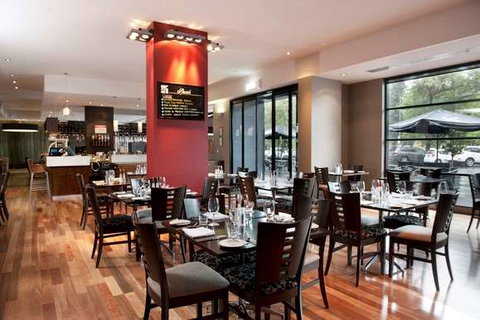 Mantra Hindmarsh Square - E Caravan Parks 2