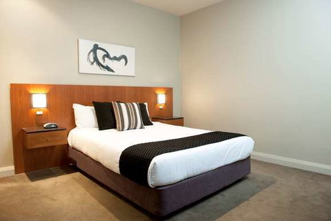 Mantra Hindmarsh Square - E Caravan Parks 4