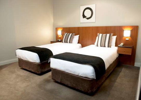 Mantra Hindmarsh Square - E Caravan Parks 9