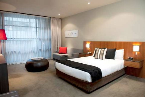 Mantra Hindmarsh Square - E Caravan Parks 13