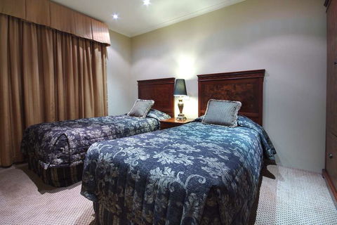 Powerhouse Hotel Armidale By Rydges - E Caravan Parks 15