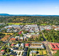 Comfort Inn City Centre Armidale - E Caravan Parks