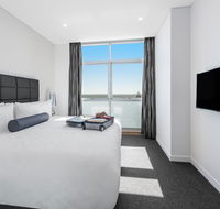 Meriton Suites Chatswood - E Caravan Parks