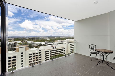 Astra Canberra Manhattan - E Caravan Parks 8