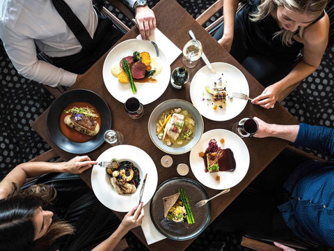 Pullman Adelaide - E Caravan Parks 13