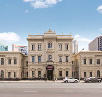 Adina Apartment Hotel Adelaide Treasury - E Caravan Parks