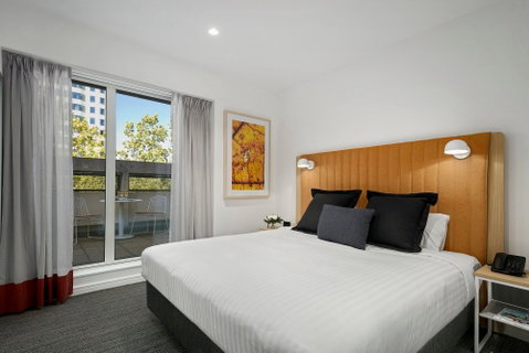 Quest Canberra City Walk - E Caravan Parks 8