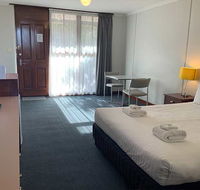 The Lightkeepers Inn - E Caravan Parks