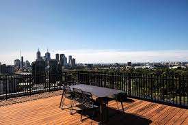 Saint Domain Serviced Apartments - E Caravan Parks 12