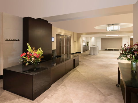 Swissotel Sydney - E Caravan Parks 11