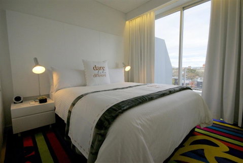 Adge Apartment Hotel - E Caravan Parks 6
