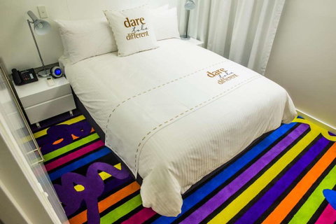 Adge Apartment Hotel - E Caravan Parks 9