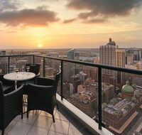 Meriton Suites Pitt Street - E Caravan Parks
