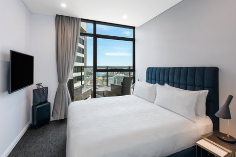 Meriton Suites Sussex Street, Sydney - E Caravan Parks 14
