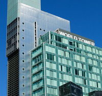 Meriton Suites World Tower - E Caravan Parks
