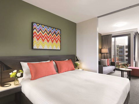 Adina Apartment Hotel Sydney Airport - E Caravan Parks 13