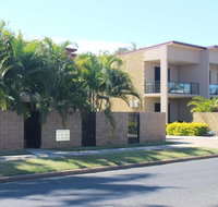 Western Gateway Motel - E Caravan Parks
