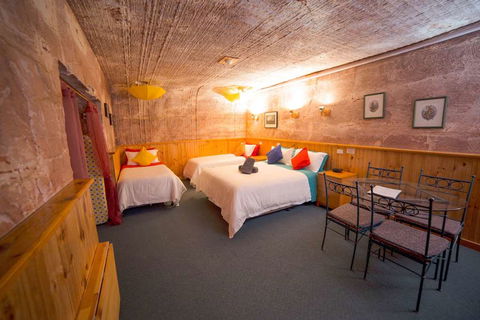 Comfort Inn Coober Pedy Experience - E Caravan Parks 1