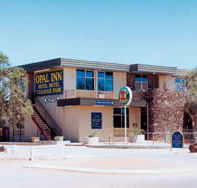Opal Inn Hotel - E Caravan Parks