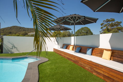 Hotel Nelson - E Caravan Parks 1