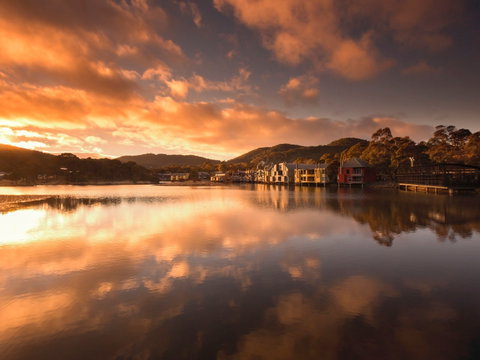 Novotel Lake Crackenback Resort & Spa - E Caravan Parks 1