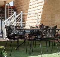 Kobbers Motor Inn - E Caravan Parks