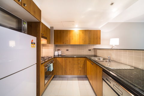 Astra Sydney-Hosking Place - E Caravan Parks 1