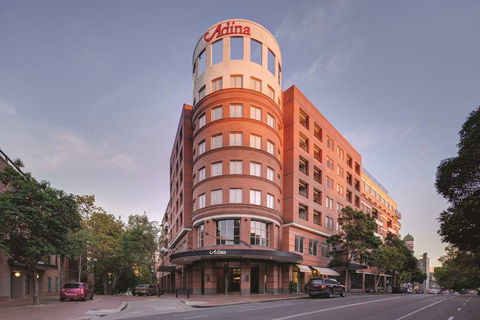 Adina Apartment Hotel Sydney Surry Hills - E Caravan Parks 0