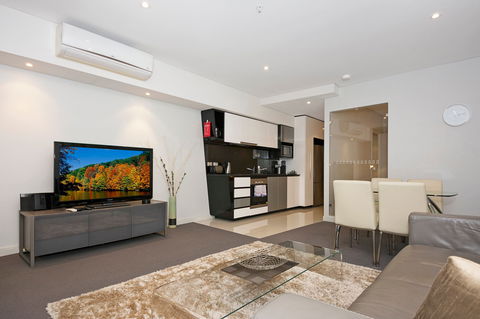 Astra Apartments Perth - E Caravan Parks 1