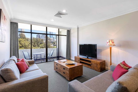 Nesuto Woolloomooloo Sydney Apartments - E Caravan Parks 1