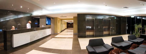 Atlantis Hotel - E Caravan Parks 2