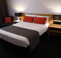 Alpha Hotel Canberra - E Caravan Parks