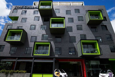 The Cullen Melbourne - Art Series - E Caravan Parks 1