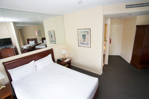 Madison Tower Mill Hotel - E Caravan Parks 4