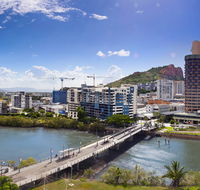 Hotel Grand Chancellor Townsville - E Caravan Parks