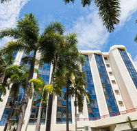 Rydges Southbank Townsville - E Caravan Parks
