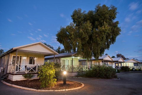 Discovery Parks Kalgoorlie - E Caravan Parks 0