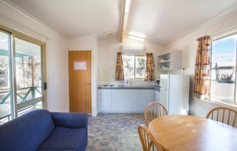 Discovery Parks Kalgoorlie - E Caravan Parks 14