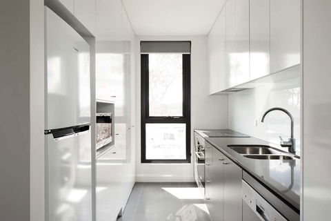 Knightsbridge Canberra - E Caravan Parks 16