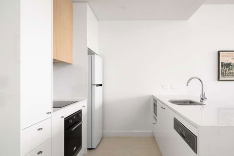 Knightsbridge Canberra - E Caravan Parks 17