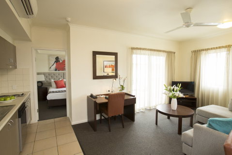 Metro Advance Apartments & Hotel - E Caravan Parks 11