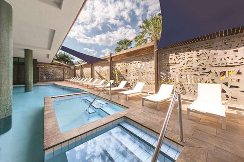 Vibe Hotel Darwin Waterfront - E Caravan Parks 12