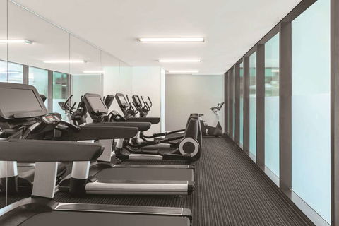 Vibe Hotel Darwin Waterfront - E Caravan Parks 16